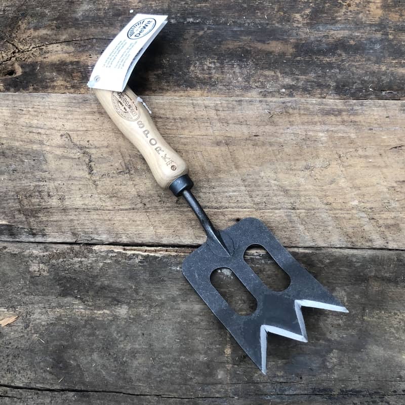 outil à main multiusage